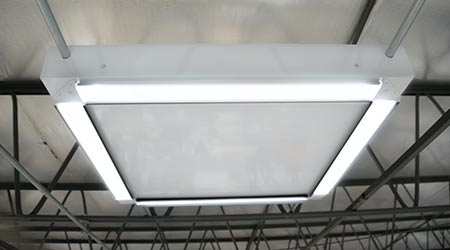 Solar-powered LED Luminaire: Energy Bank