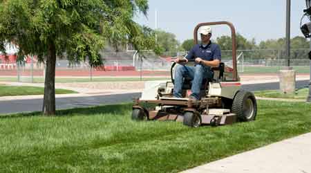 Diesel Mowers Reduce Fuel Costs Significantly: Grasshopper Co.