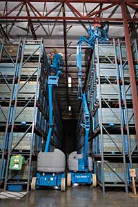 Articulated Boom Lift: Genie Industries